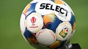 Un complot se conturează în Superligă! Jucătorii sunt nemulțumiți și contestă conducerea tehnică