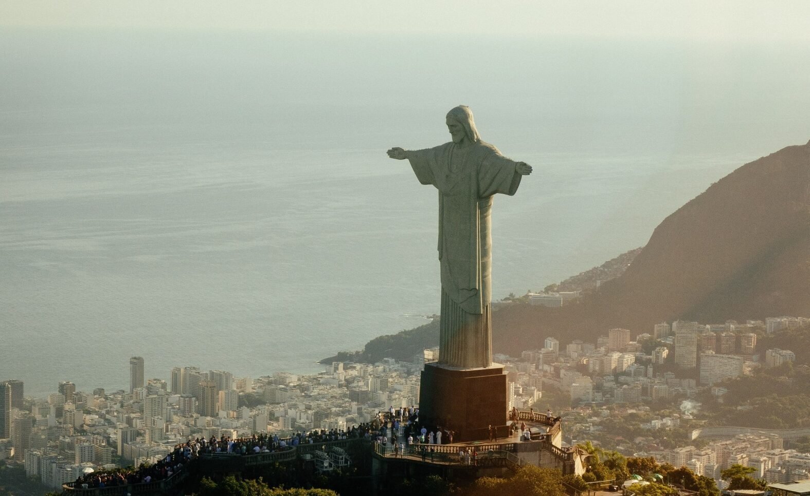 Unele state analizează posibilitatea de a nu participa la summitul climatic COP30 din cauza cheltuielilor ridicate de cazare; evenimentul din Brazilia va reuni aproximativ 45.000 de delegați