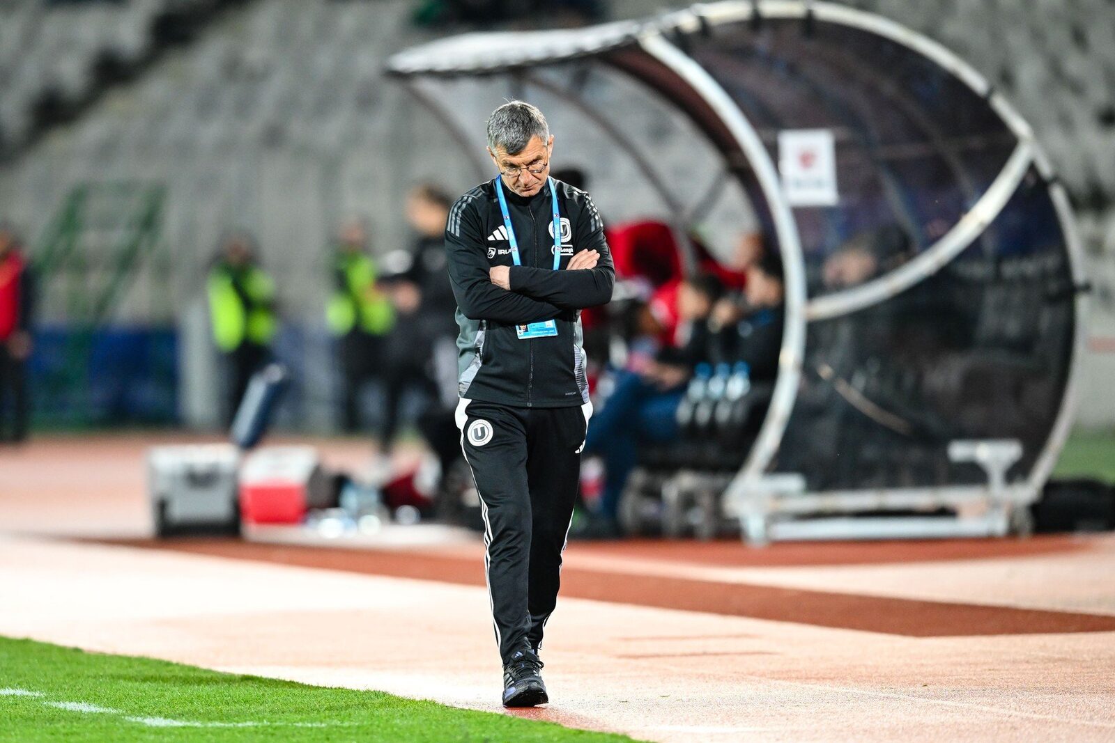 SuperLiga: Universitatea Cluj răspunde demisiei anunțate de Ioan Ovidiu Sabău: „Aștepăările erau mari”