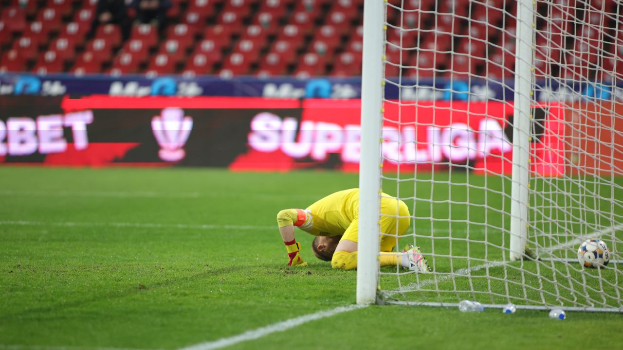 sc-otelul-galati-fc-metaloglobus-bucuresti-superliga-superbet-06102025.jpg