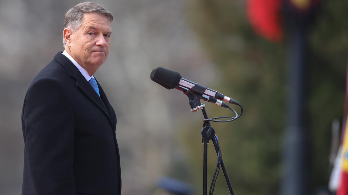 surse-anaf-i-a-luat-casa-lu-iohannis-de-la-sibiu-inspectorii-au-fortat-usa-dupa-ce-fostul-presedinte.webp