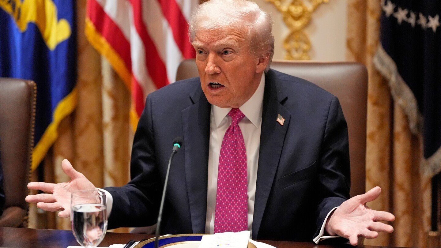 Trump folosește un limbaj vulgar în timpul discuției despre Nicolas Maduro din Venezuela.
