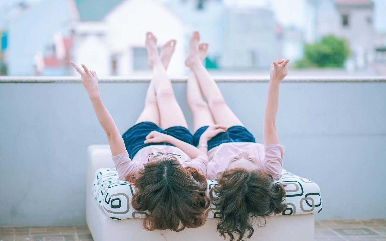 women-1733991_1280.jpg