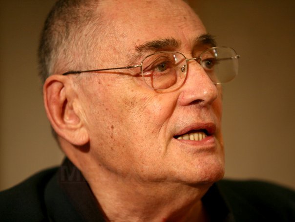 Horia Moculescu, internat în stare critică la ATI, luptă pentru supraviețuire la „Matei Balș”