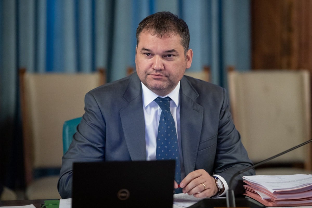 Raid de ultime oră: Coaliția a stabilit reducerea cheltuielilor din administrația publică cu 10% la nivel local și central, conform anunțului ministrului Dezvoltării