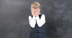 O elevă a decedat după ce a fost obligată să execute 100 de genuflexiuni. Care a fost motivul pedepsei?