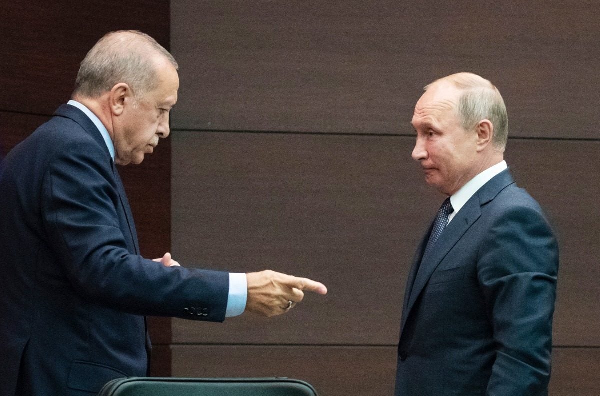 [ad_1] Președintele Turciei, Recep Tayyip Erdogan, a comunicat că luni va avea o discuție telefonică cu liderul rus Vladimir Putin pentru a aborda subiecte legate de pacea în Ucraina