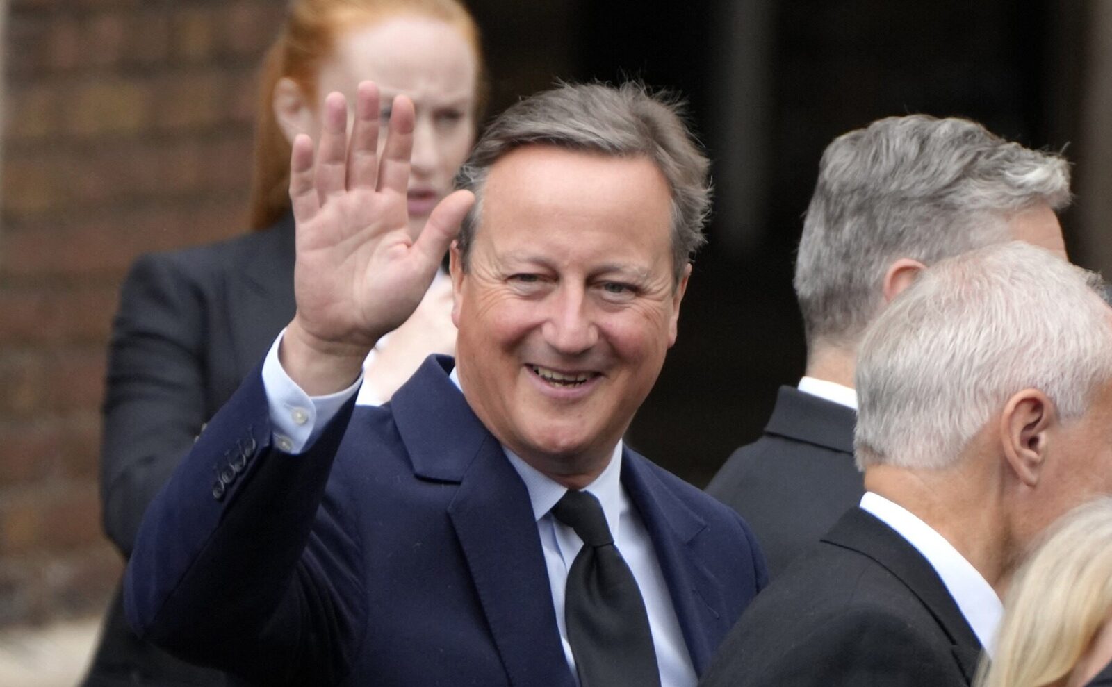 David Cameron, fostul premier britanic, recunoaște că a fost diagnosticat și a urmat tratamente pentru cancer de prostată