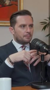 Primarul Stelian Bujduveanu, invitat special în podcastul lui Damian Anfile, astăzi de la ora 20.00