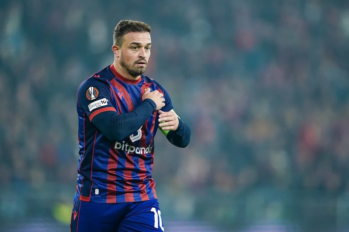[ad_1] În această seară, deși trei dintre cele patru echipe franceze din Europa League și Conference League au avut dificultăți, câțiva jucători s-au evidențiat pe alte terenuri din Europa, inclusiv o figură bine cunoscută din OL…🥉 Ismaïla Sarr (Crystal Palace)📸 Ryan Pierse – 2025 Getty ImagesPublicitateÎn confruntarea cu AZ Alkmaar, Ismaïla Sarr a furat atenția