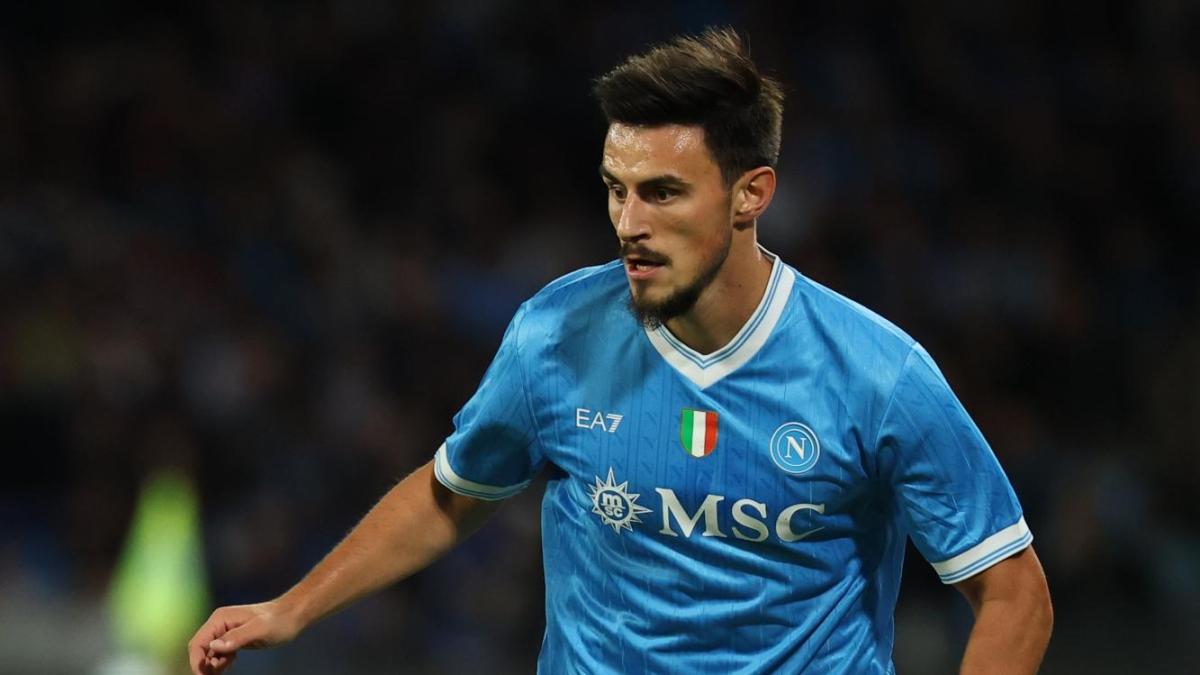 [ad_1] Bologna-Napoli: O partidă decisivă pentru titlu În confruntarea dintre Bologna și Napoli, abilitățile tactice și determinarea ambelor echipe vor fi testate pe stare pe teren