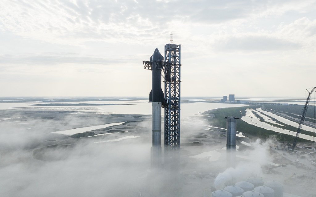 SpaceX intenționează să amâne misiunea Artemis 3 pentru anul 2028, deoarece în condițiile actuale, Starship nu va fi pregătit la timp conform planificării NASA