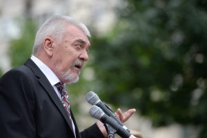 Tragedie în teatrul românesc: Mihai Dinvale, fost director al Teatrului Mic, a decedat la 74 de ani.