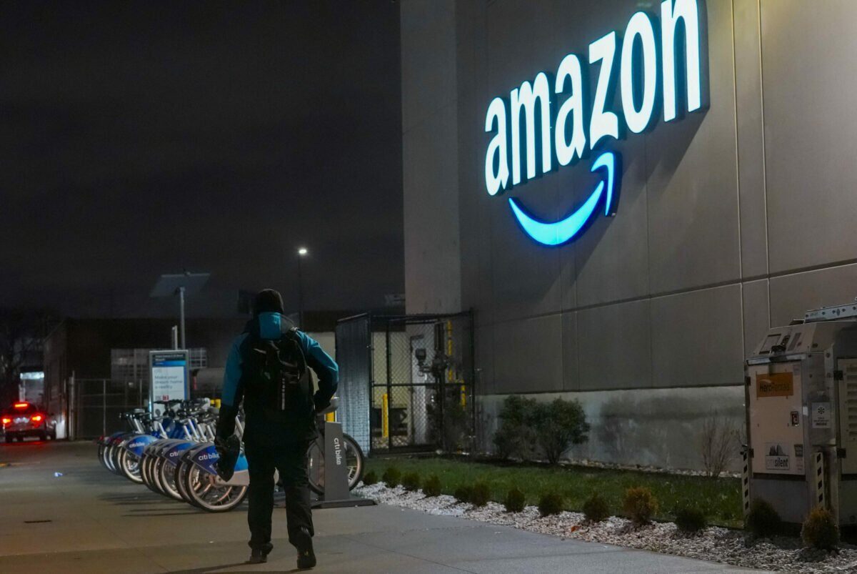 [ad_1] Compania Amazon va investi 50 de miliarde de dolari în infrastructura de inteligență artificială a guvernului SUA, o sumă considerabilă destinată consolidării capacităților digitale ale administrației federale