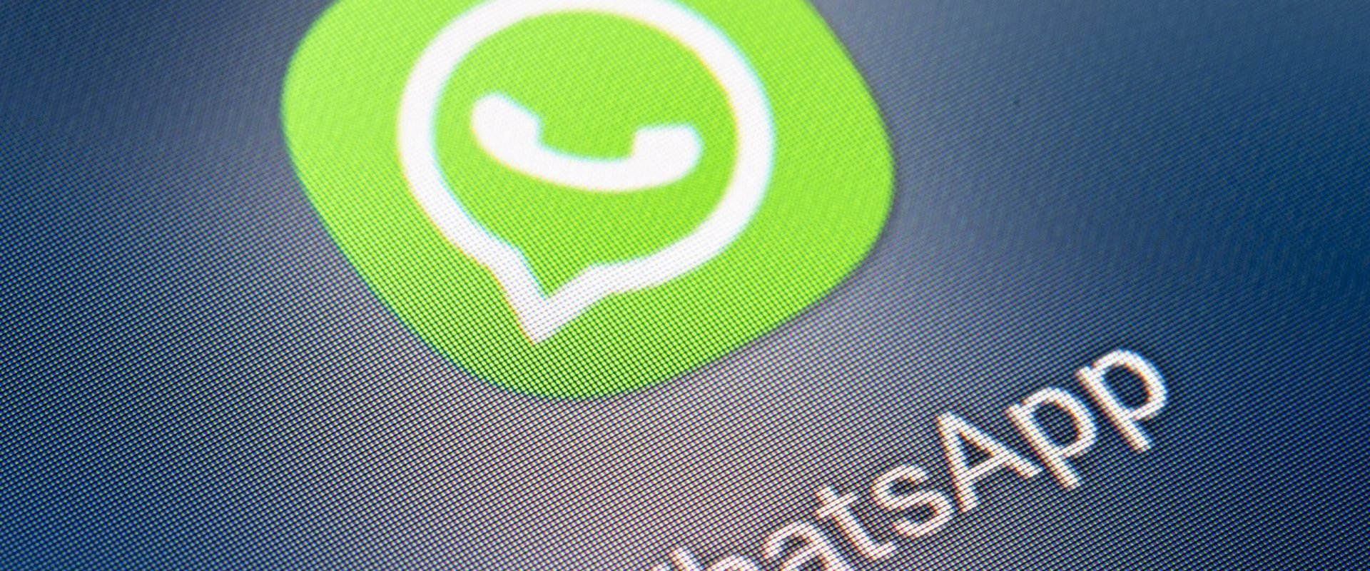 Utilizare abuzivă a poziției dominante pe WhatsApp