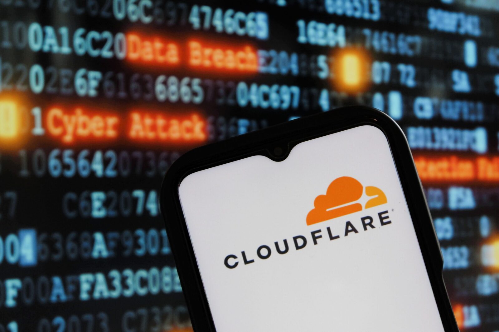 [ad_1] Recent, incidentele de amploare din infrastructura digitală au pus în evidență vulnerabilitățile legate de dependența de giganți precum Cloudflare