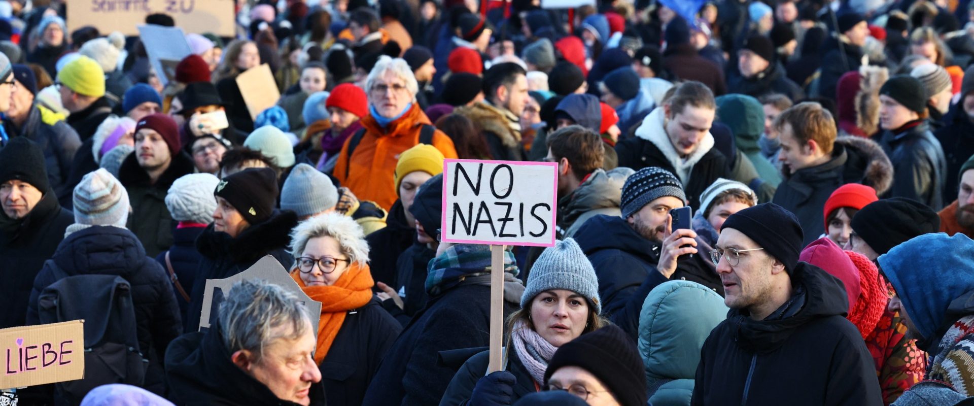 Proteste și conflicte cu autoritățile în Germania, în contextul în care formațiunea de extremă dreaptă Alternativa pentru Germania (AfD) creează o nouă organizație pentru tineri