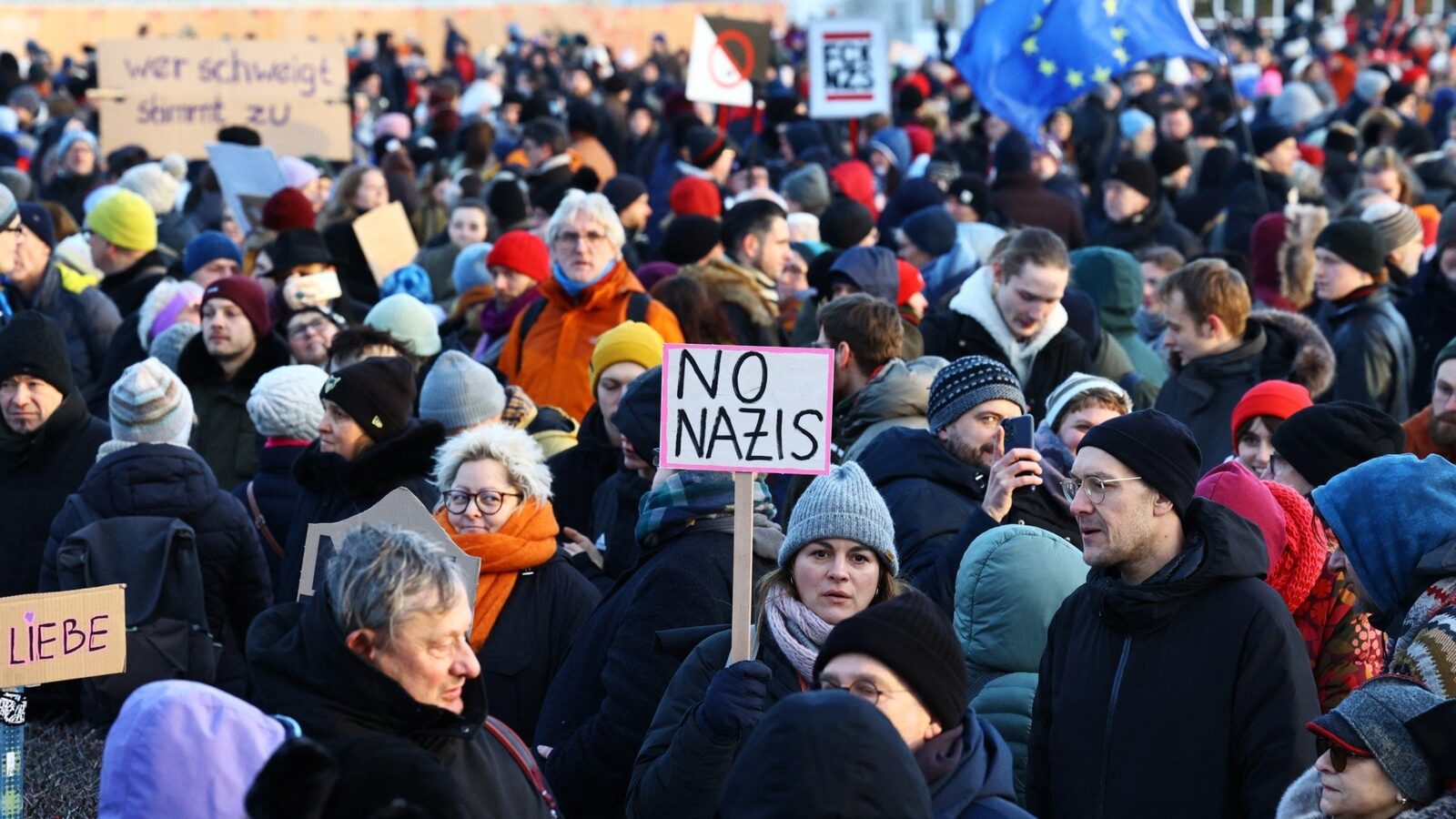 Proteste și conflicte cu autoritățile în Germania, în contextul în care formațiunea de extremă dreaptă Alternativa pentru Germania (AfD) creează o nouă organizație pentru tineri