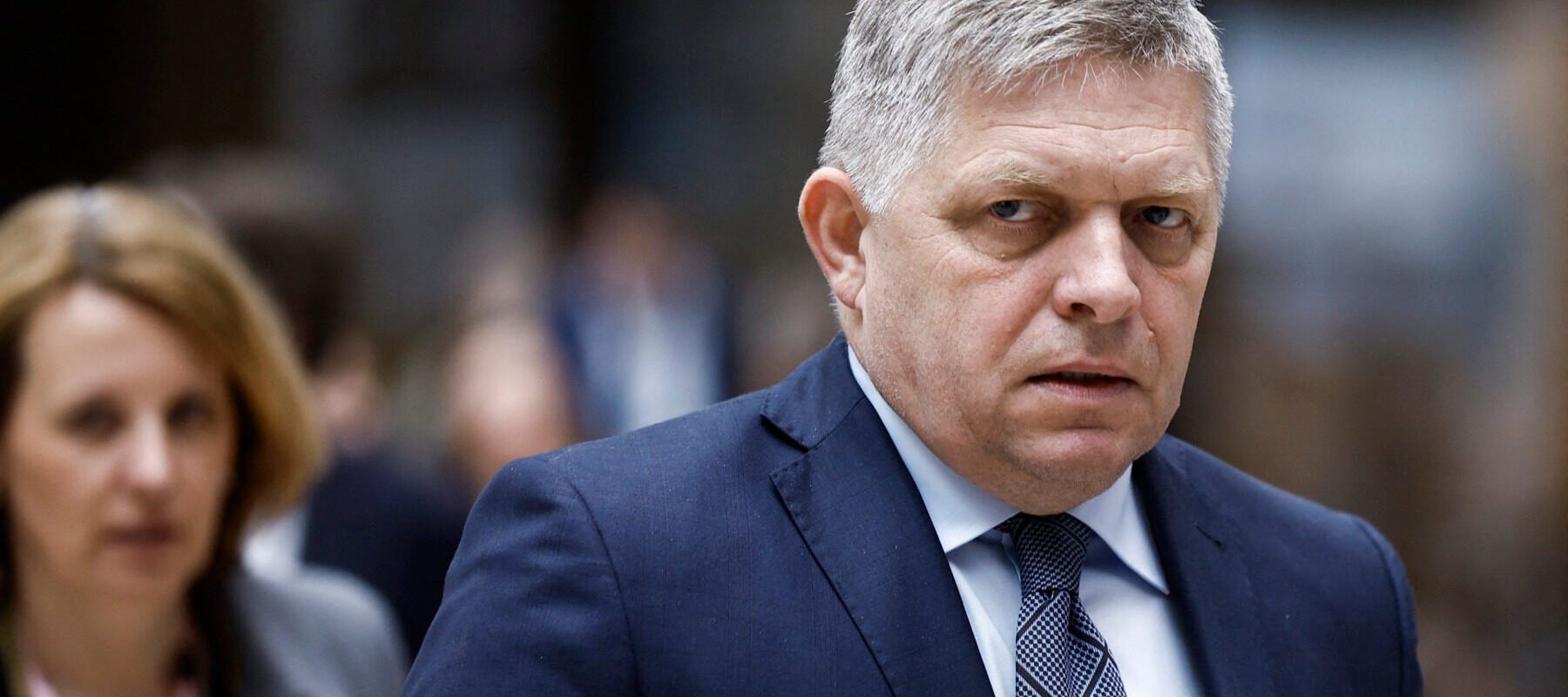 Robert Fico, liderul populist pro-rus, refuză să modifice Constituția Slovaciei pentru a elimina un amendament contestat ce încalcă legislația comunitară