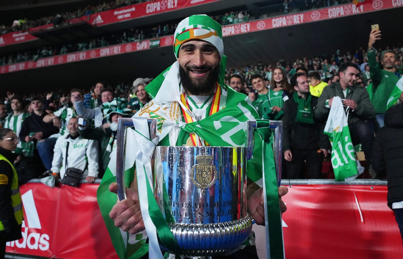 Real Betis – OL: Fekir, idolul de la Lyon și Sevilla