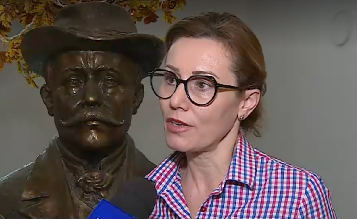 Profesoara Adina Papazi critică temele pentru acasă: „Nu pot ieși în pauză ca să colaborez cu colegii, spuneți-le să lucreze trei exerciții, eu le-am dat doar două. Este o iluzie”