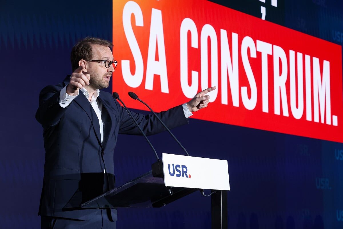 Dominic Fritz acuză un funcționar al Inspectoratului de Stat în Construcții: Mă insultă pe Facebook seara, dimineața îmi aplică amenzi — reflectând problema politizării instituțiilor din România