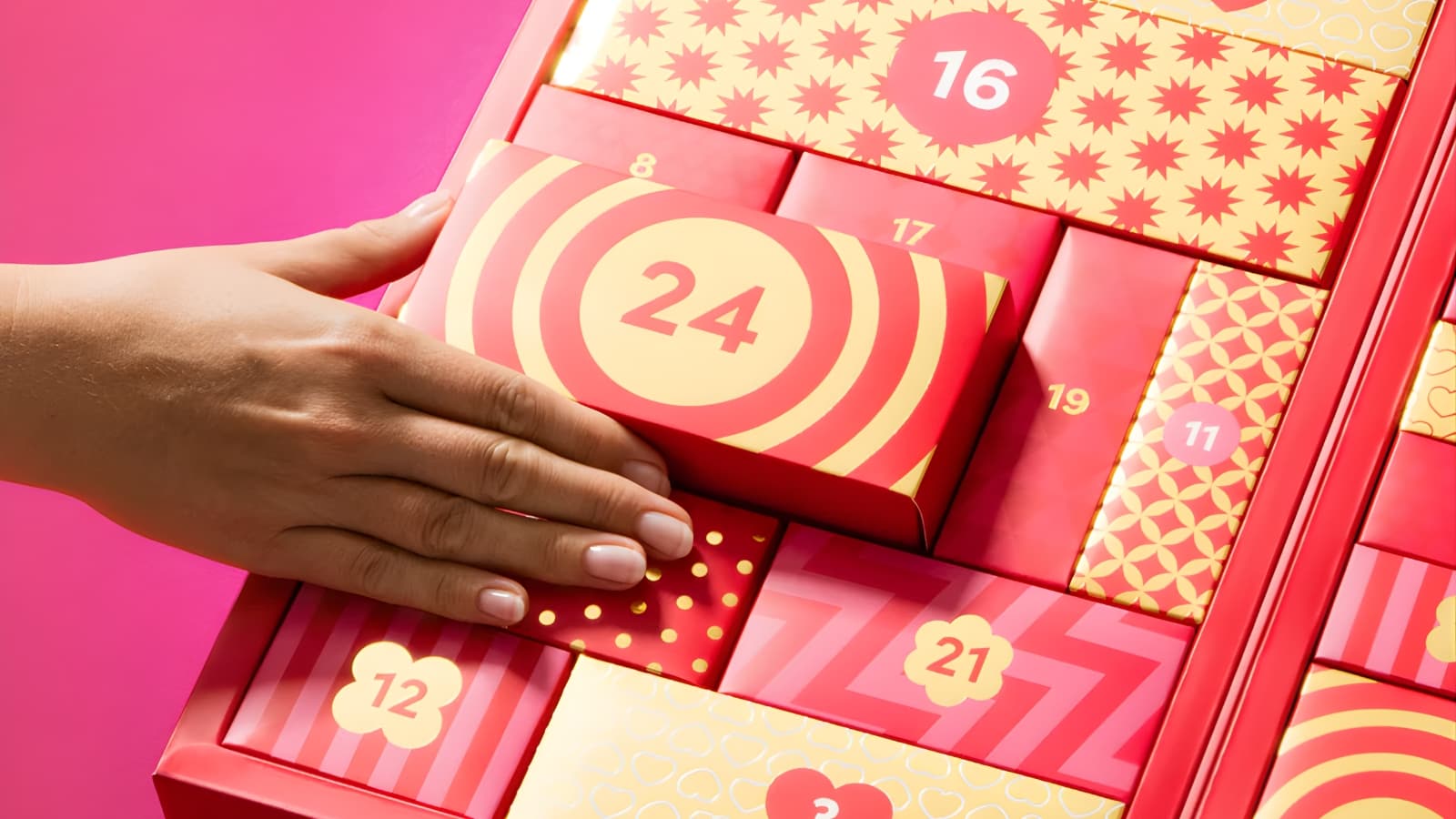 Sugestii pentru calendare de Advent: 3 idei perfecte, singur sau pentru a adăuga un strop de pasiune în cuplu.