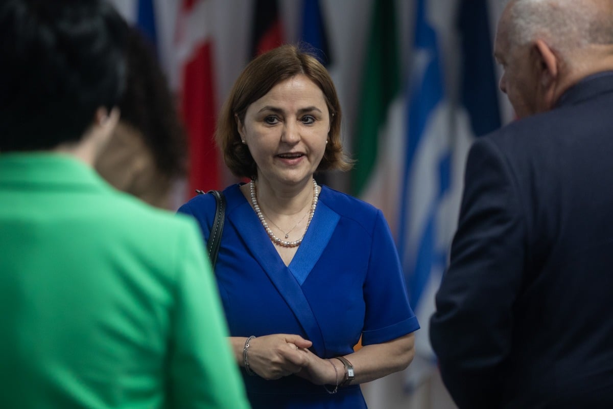 [ad_1] Fostul ministru de Externe Luminița Odobescu a fost numită luni ca sfătuitor de stat în cadrul Cancelariei prim-ministrului Ilie Bolojan