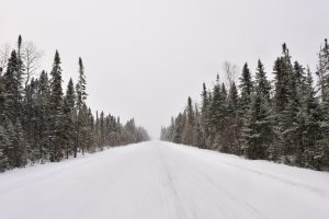 Alertă de furtună de iarnă pentru sute de mii, se așteaptă zăpadă abundentă.