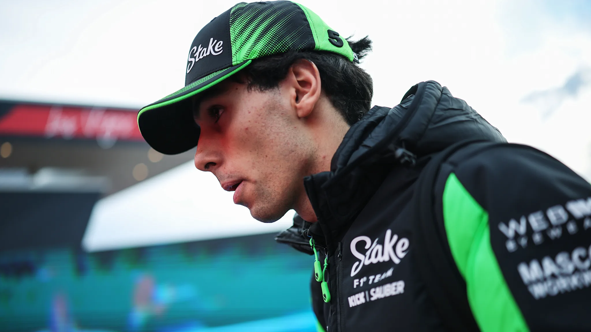 Gabriel Bortoleto primește o penalizare de cinci poziții pentru accidentul cu Lance Stroll în Las Vegas Grand Prix.