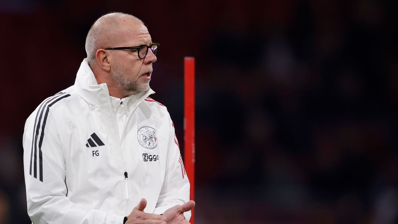 Grim over interim-rol bij Ajax: "Voordat ik ja zei, heb ik John gebeld"