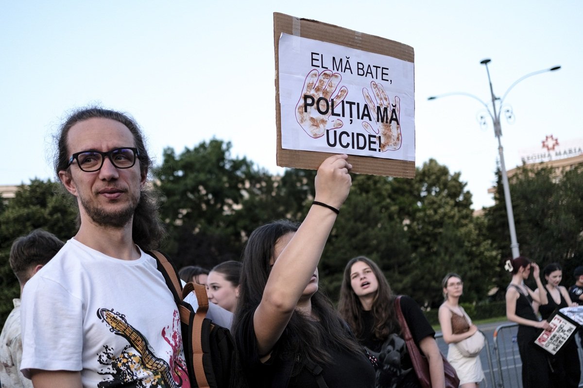 Demonstrație marți la Guvern, după asasinatul din Teleorman: „Zeci de femei sunt ucise anual în Romania”.