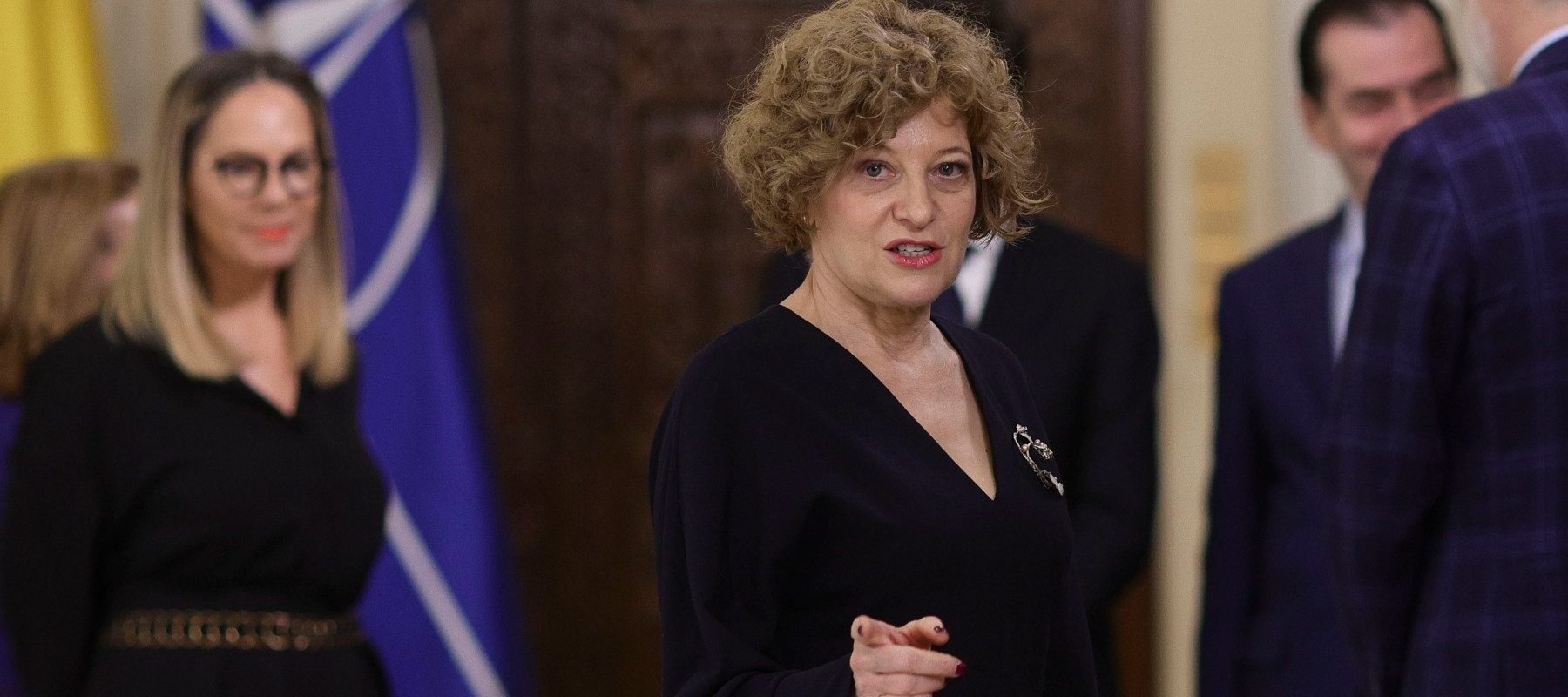 Vicepremierul Oana Gheorghiu neagă implicarea financiară a organizației „Dăruiește viață” în campanii împotriva suveranității.