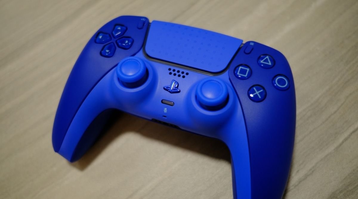 [ad_1] PS5 lansează o nouă variantă de controller DualSense: Icon Blue Special Edition PlayStation 5 continuă să îmbogățească oferta de produse cu o nouă variantă de controller DualSense, numită Icon Blue Special Edition