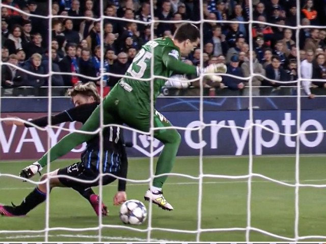 Controversă uriașă, după golul anulat lui Brugge în prelungiri cu Barcelona! ”Gol valabil!”