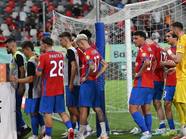 Gigi Becali critica un fotbalist lăudat anterior: „Nu mai poate să alerge, săracul!”