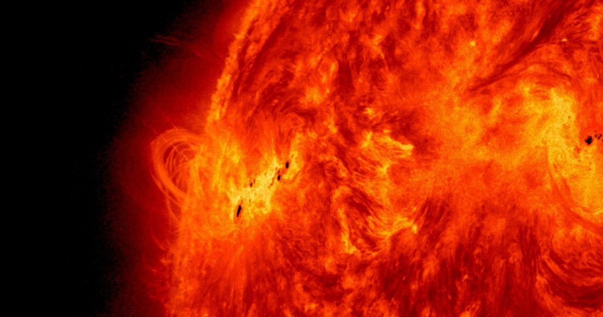 S-a produs cea mai intensă erupție solară din 2025, provocând interferențe radio la nivel mondial. Există un risc crescut de furtună geomagnetică severă.