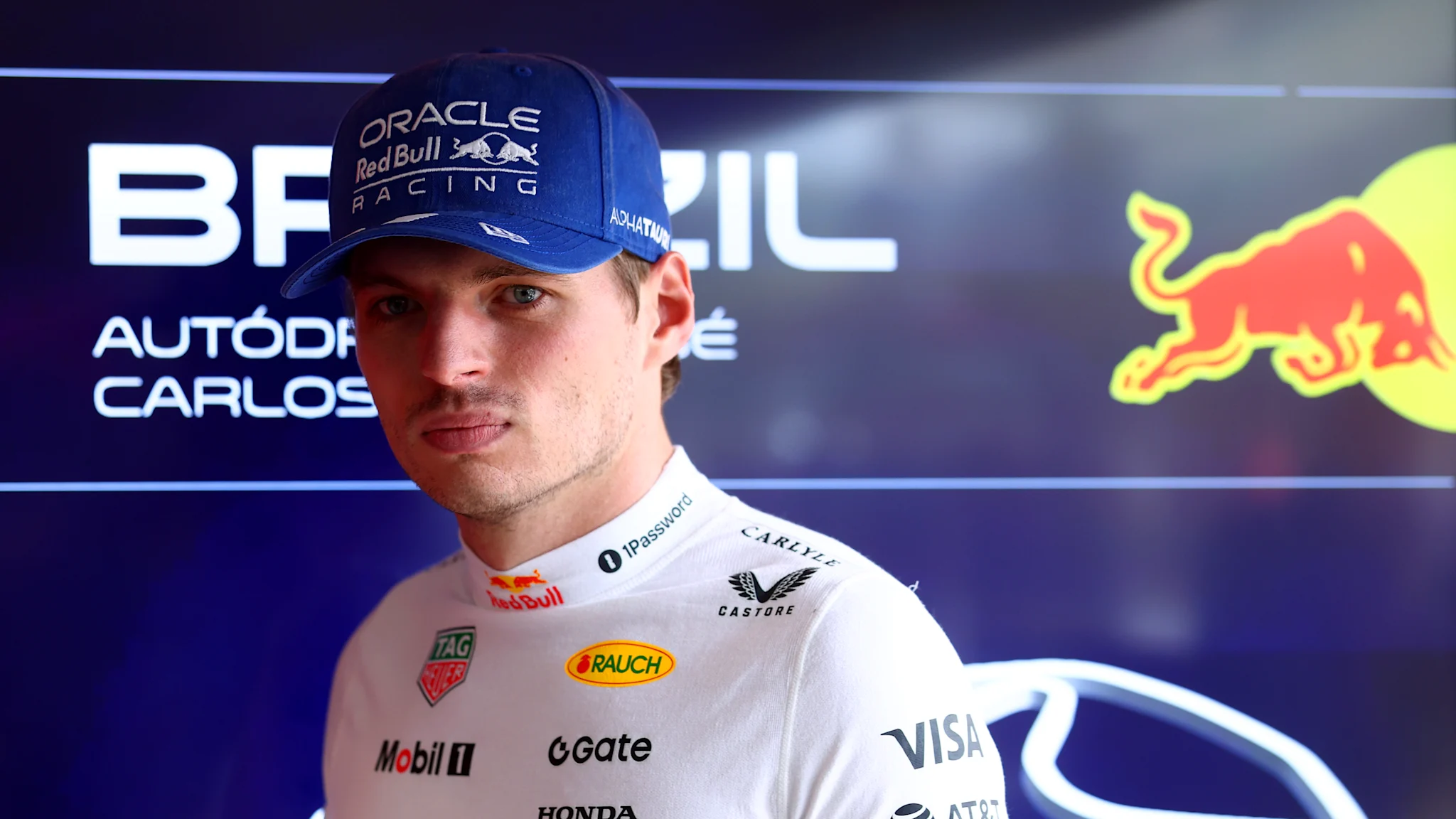 Max Verstappen va porni de pe linia boxelor în Marele Premiu de la Sao Paulo, după schimbarea motorului.