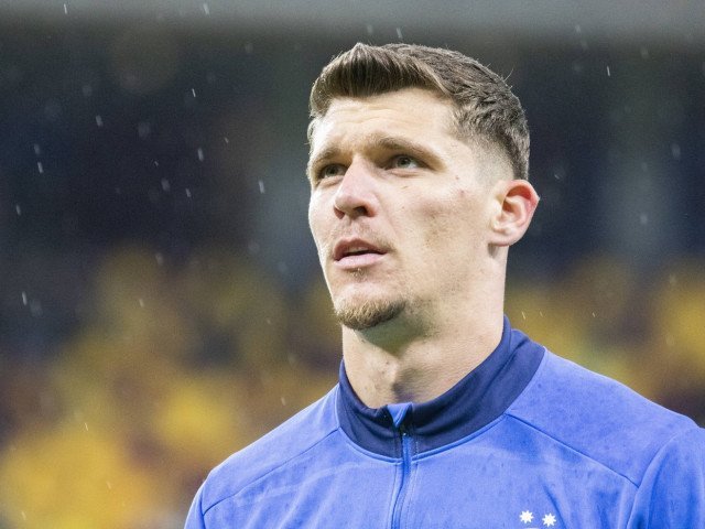 Ștefan Târnovanu nu mai face parte din echipă.