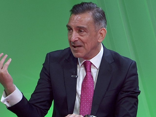 Ilie Dumitrescu a observat noul tehnician al Craiovei, amintindu-și de Davide Ancelotti de la Real Madrid.