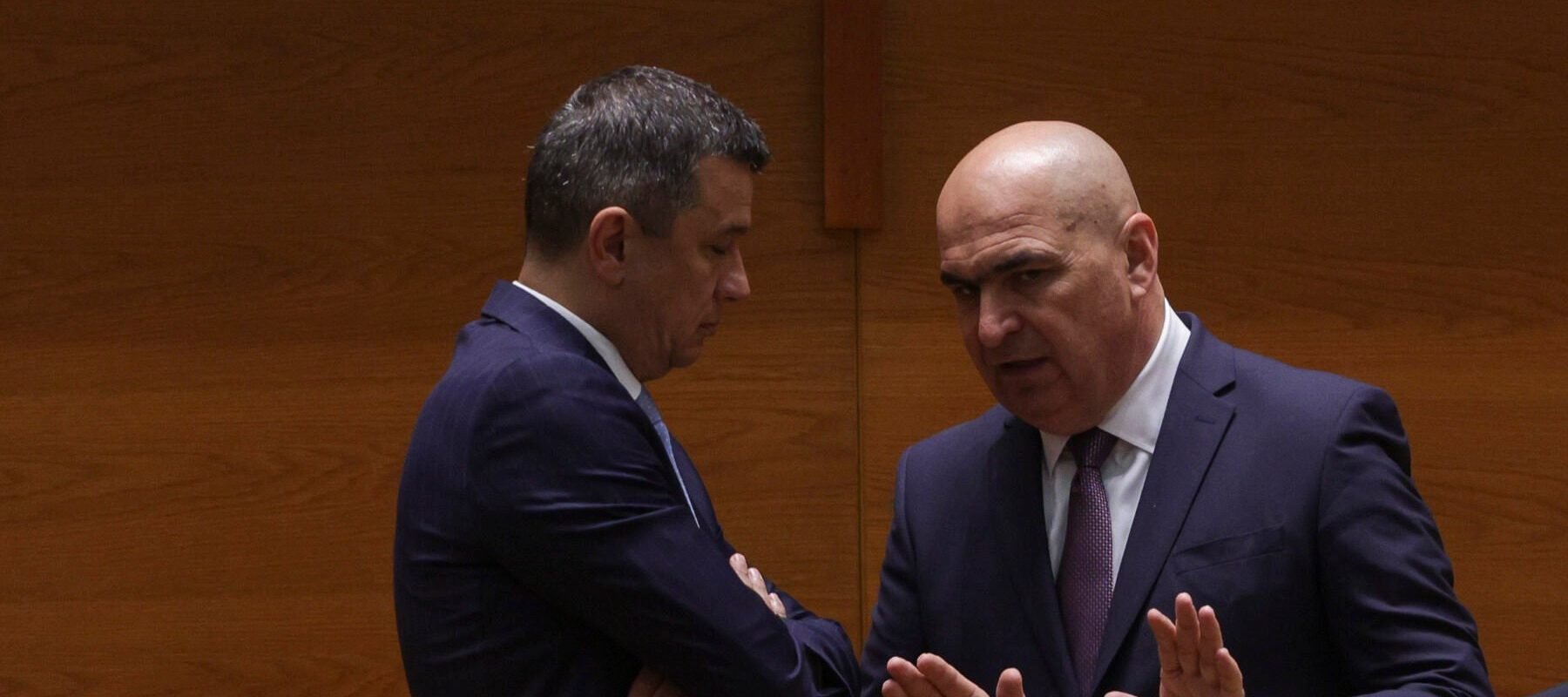 Sorin Grindeanu critică populismul aparent excesiv al unor membri ai guvernului în legătură cu pensiile speciale ale magistraților, afirmând că timpul a fost risipit la nivel guvernamental