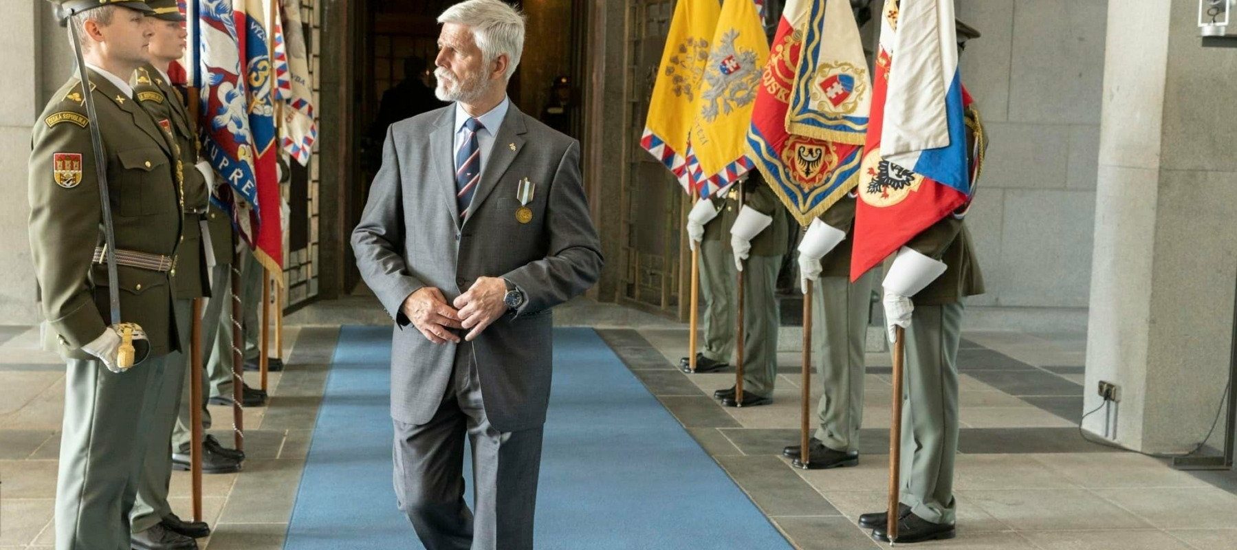 Președintele Cehiei avertizează că nu-l va numi pe Andrej Babis premier dacă acesta nu își rezolvă conflictul de interese, avertizând că astfel ar putea afecta legalitatea în guvernare