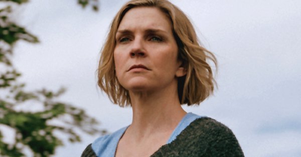 Pluribus: Season 1 First Reviews: Wildly Inventive, One of the Best Shows of the Year