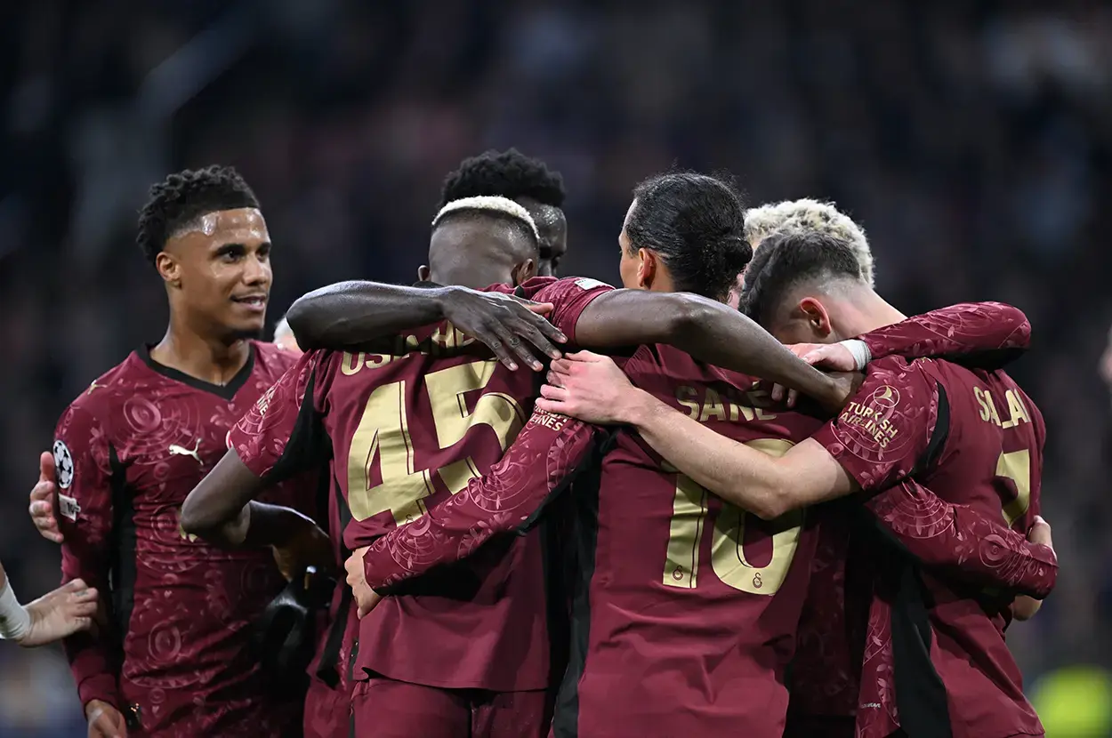 „Probabil că cei care l-au fluierat pe Barış se simt rușinați” | Ce au spus autorii despre Galatasaray?