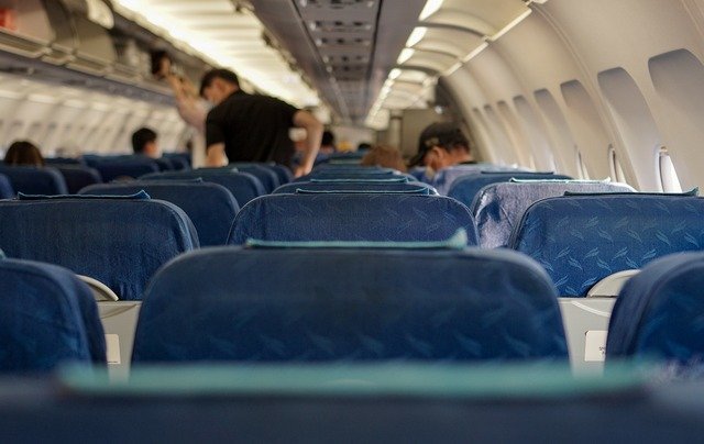 Black Friday la bilete de avion. Reducerile anunțate