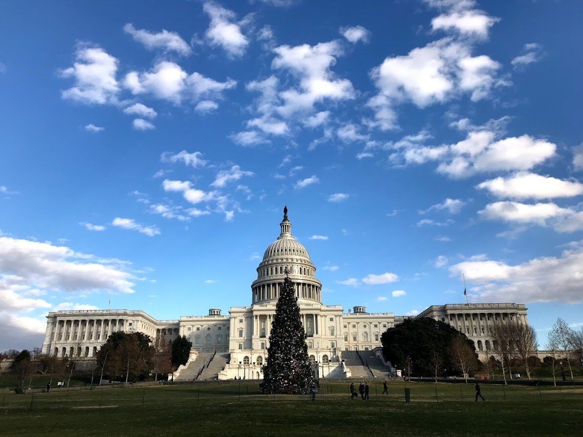RESTRUCTURAREA FORȚELOR SUA  – Legislatori americani plănuiesc să impiedice retragerea forțelor militare americane din România și din alte națiuni din flancul estic, conform informațiilor oferite de „Kyiv Post”.
