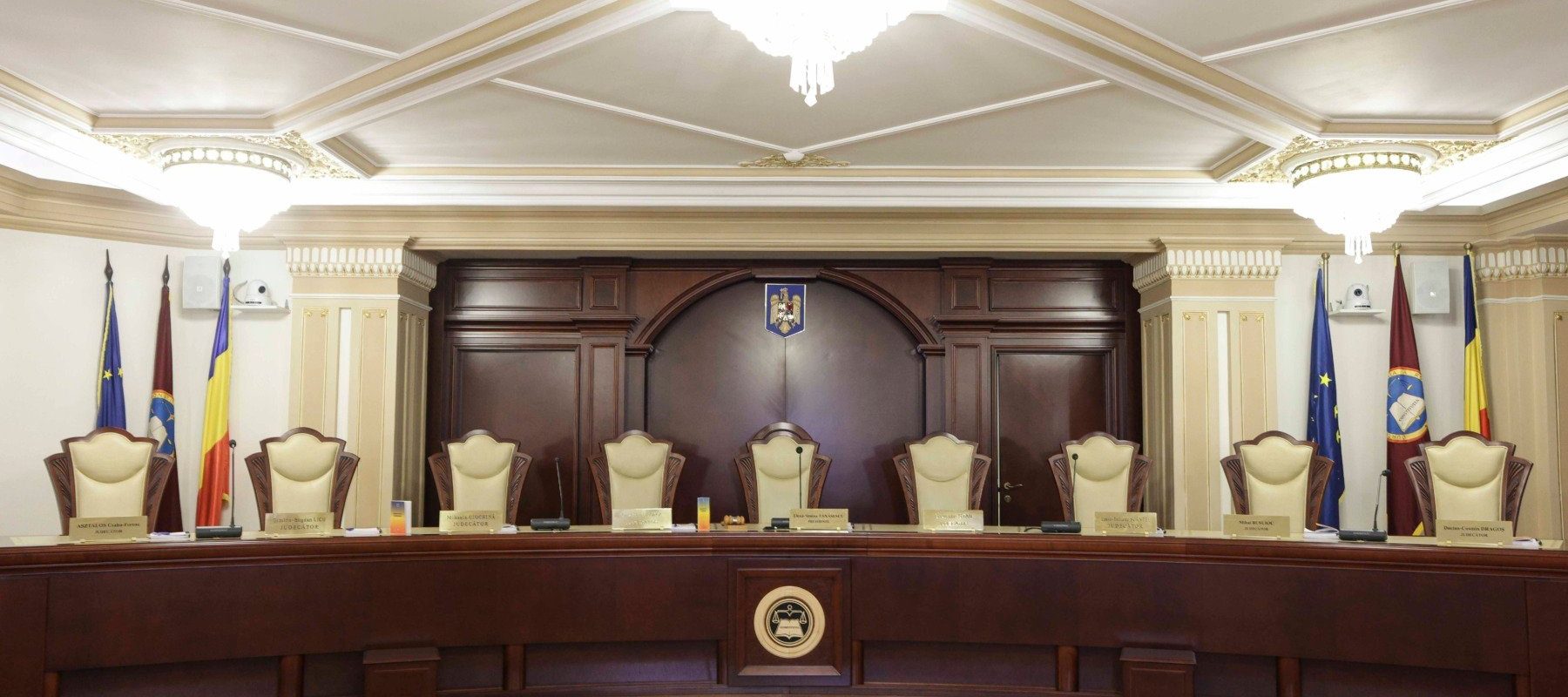 Președintele Nicușor Dan depune o sesizare de neconstituționalitate referitoare la legea pentru autorizarea construcțiilor de infrastructură de transport de importanță națională