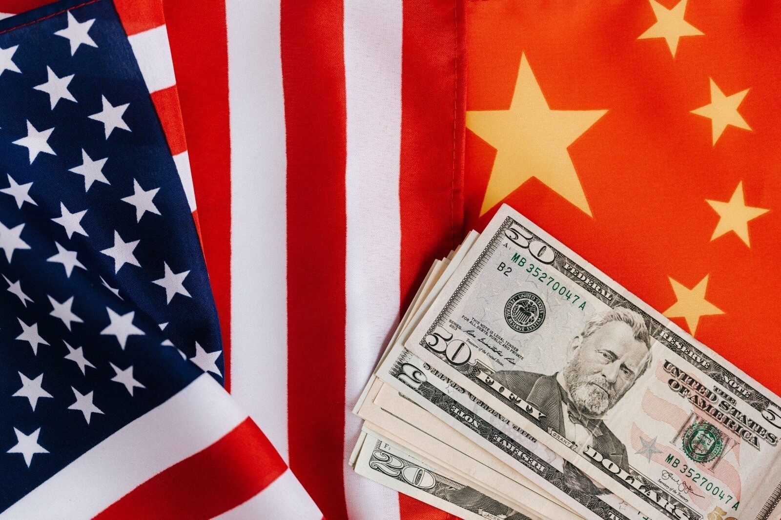 Un studiu indică faptul că Statele Unite sunt principala țintă a împrumuturilor chinezești, fiind cel mai mare recepționar al acestora