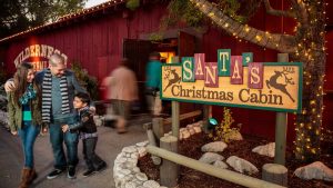 Knott’s Merry Farm oferă o abundență de bucurie festivă tradițională – NBC Los Angeles