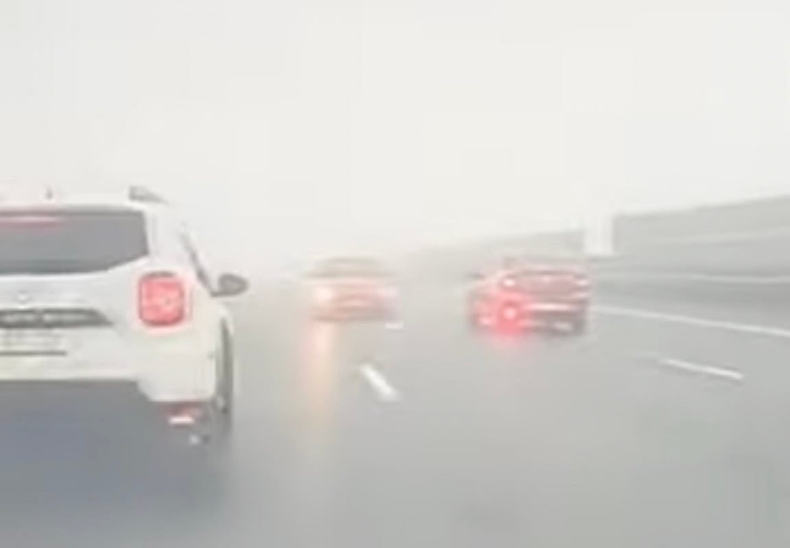 [ad_1] Un bărbat de 53 de ani, din Breaza, județul Prahova, a fost filmat în timp ce conducea pe sens opus pe Autostrada A3 care leagă Bucureștiul de Ploiești